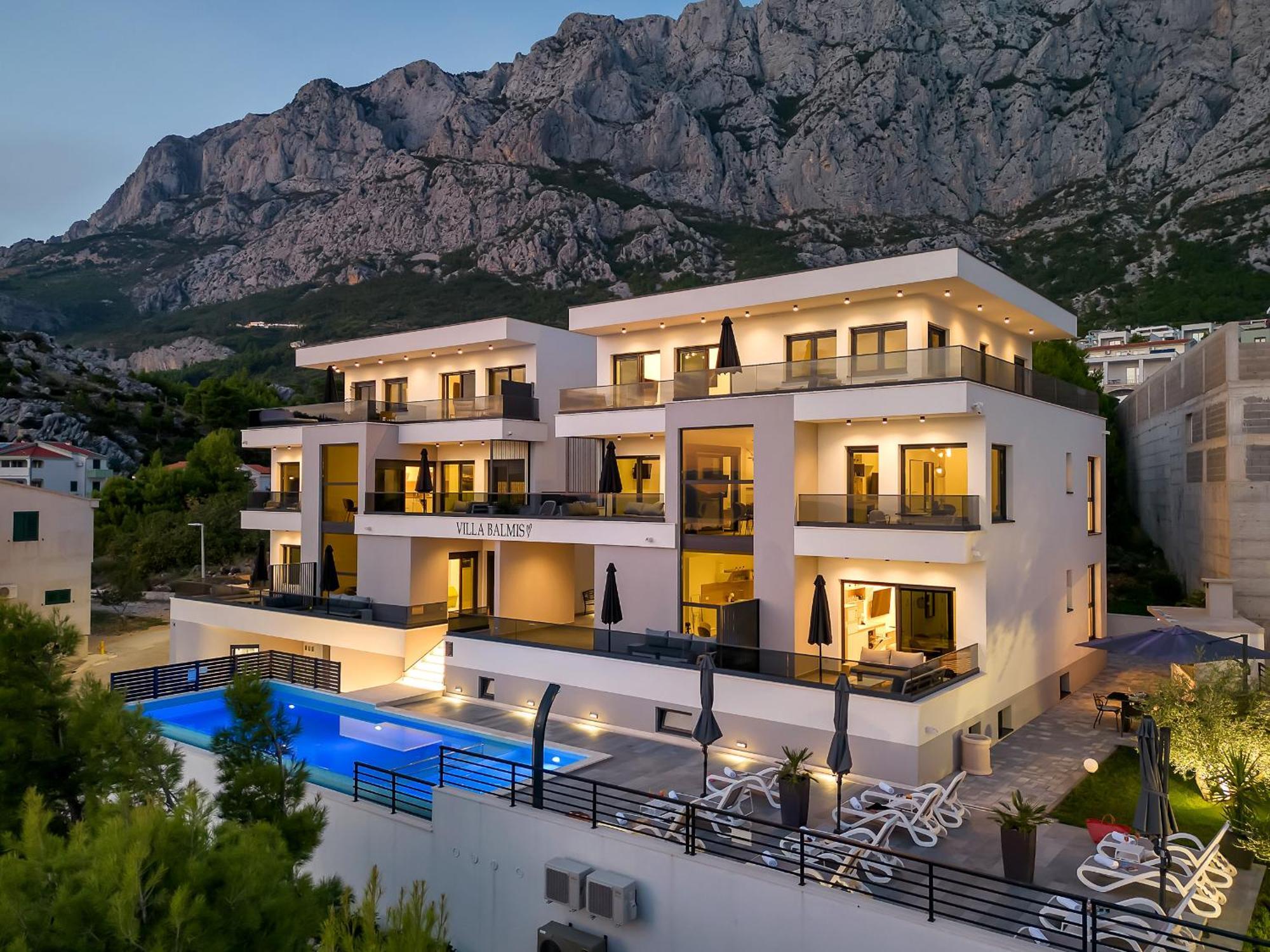Balmis House A